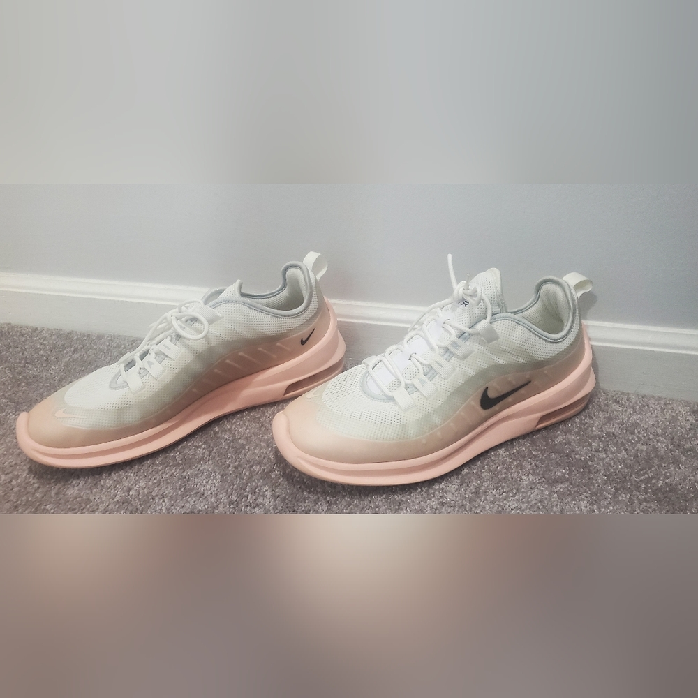 Nike Air Max Axis W9.5 White pink